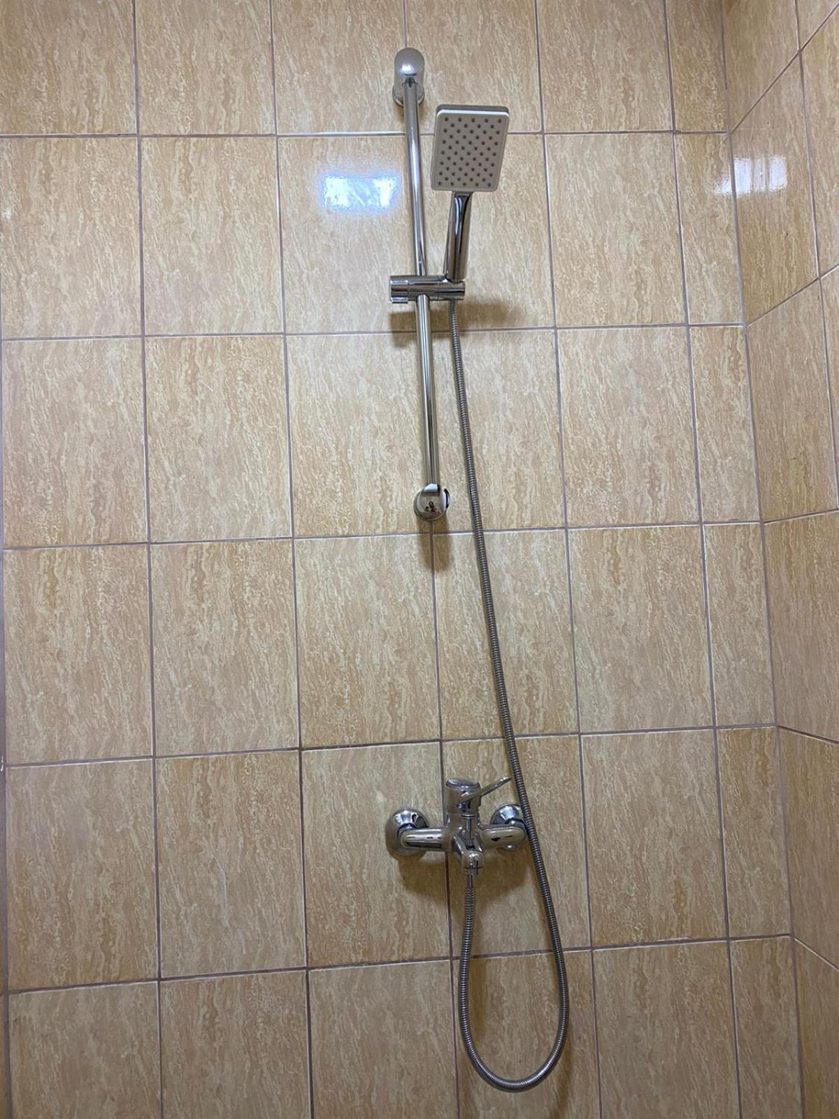 Myslym Shyri Studio 2 Tiranë Luaran gambar